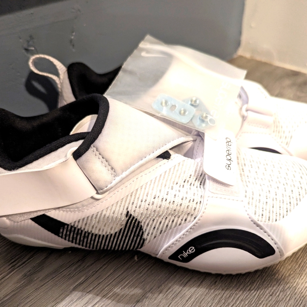 Nike NWT Super reps cycling shoes, size 7